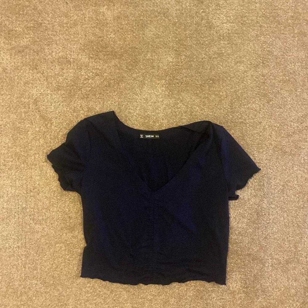 Navy cropped scalloped crop top